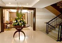 Hotel Crown Regency Makati 3*
