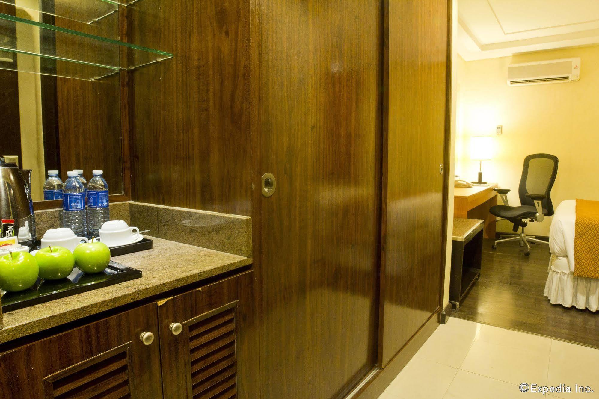 Crown Regency Makati Hotel Makati City